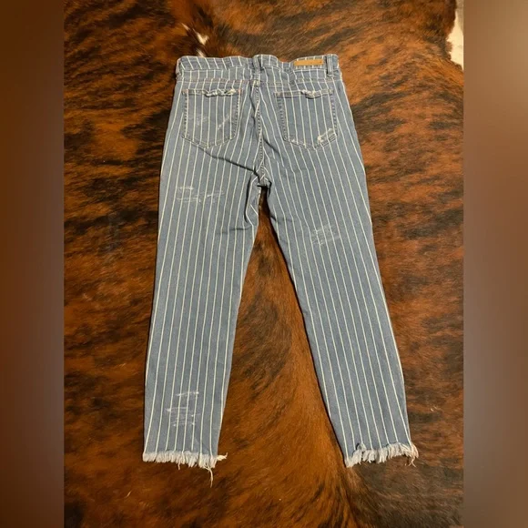 Cello Stripped Raw Hem Denim Jeans - Picture 6 of 6